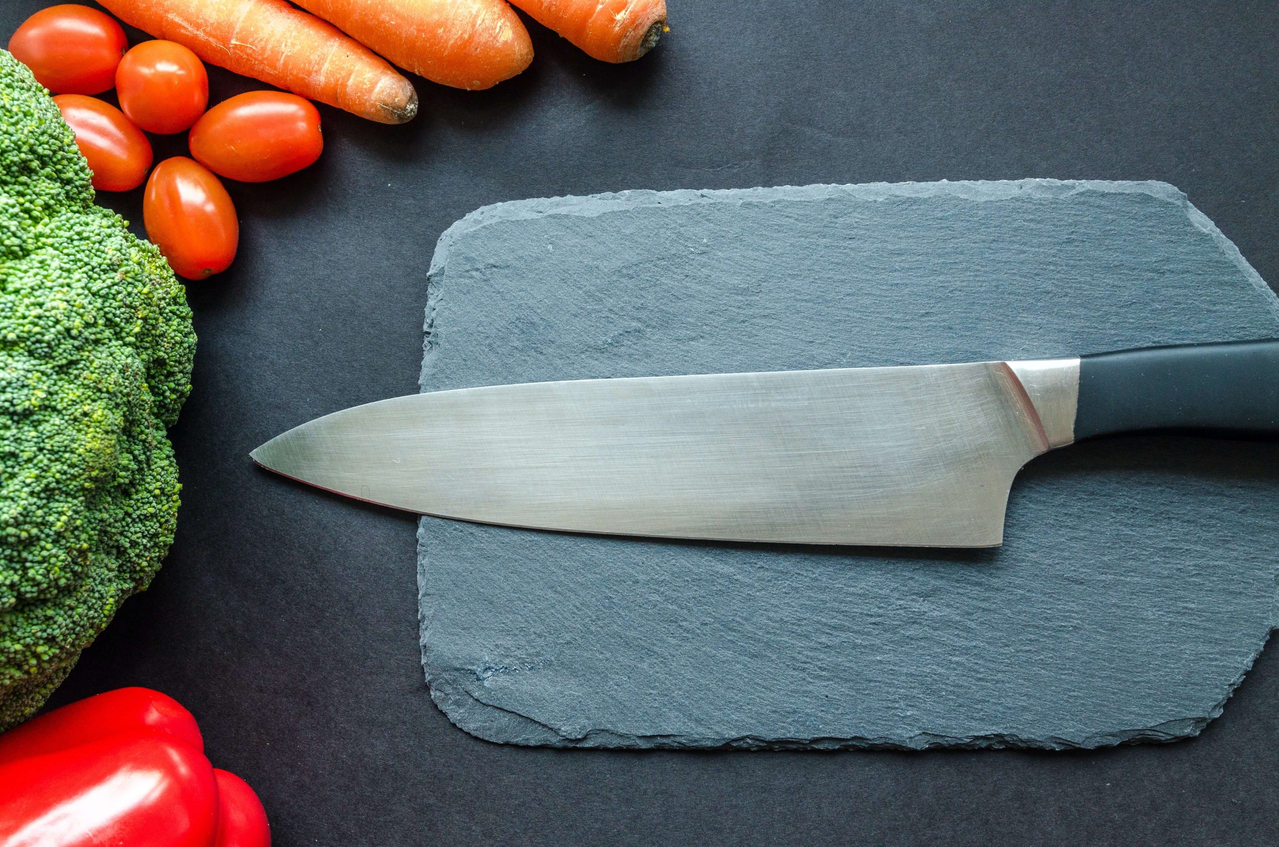 Uma faca para cada coisa: descubra como facilitar seu dia a dia na cozinha